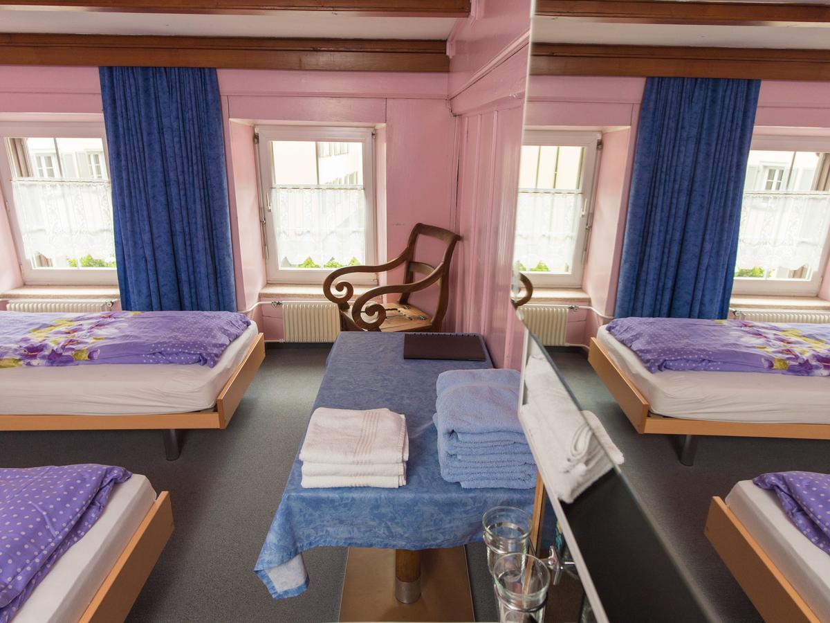 Hostal Zum Turm Hospental